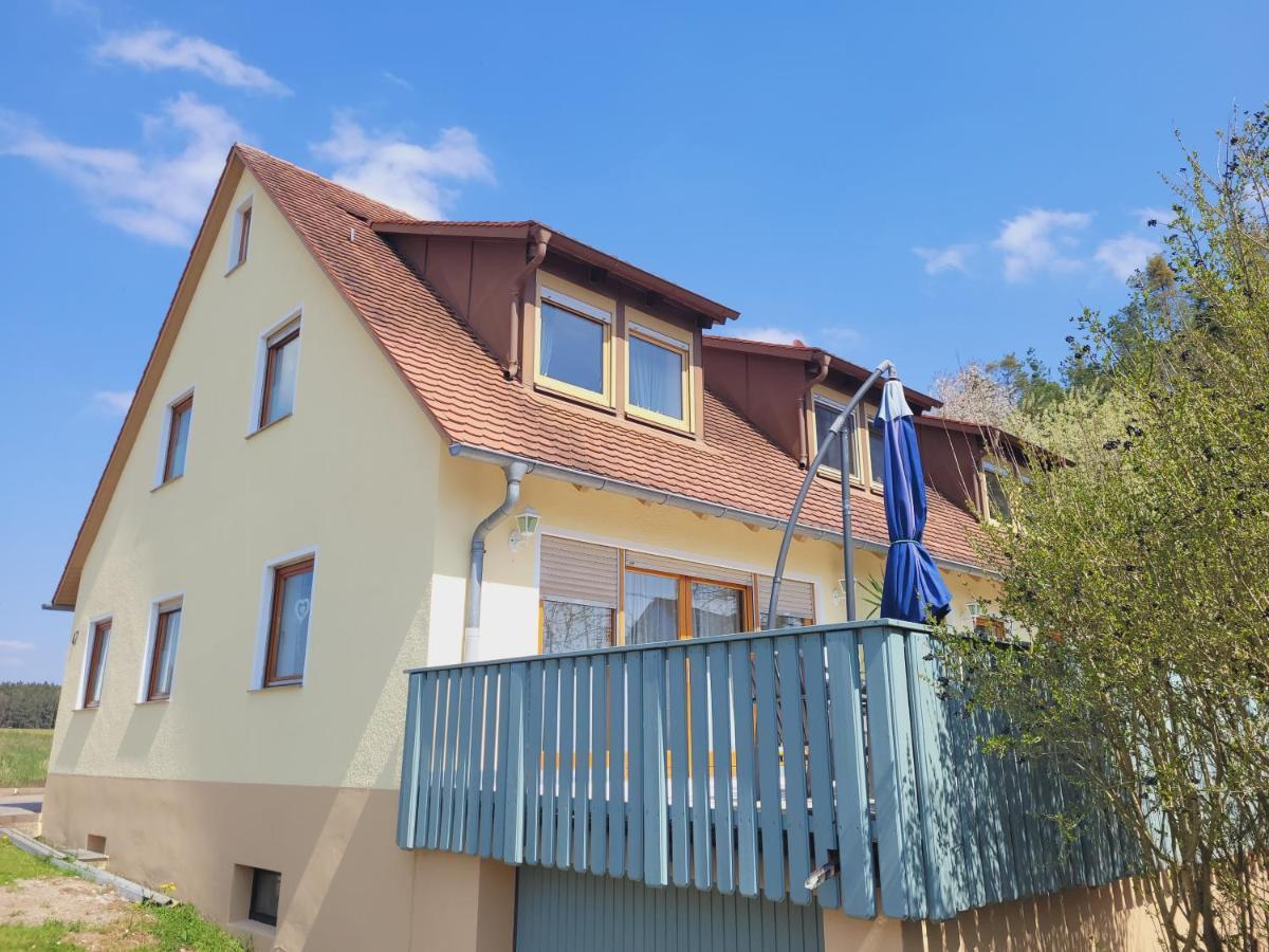 Meingaestehaus Im Fraenkischen Seenland 阿恩多夫 外观 照片